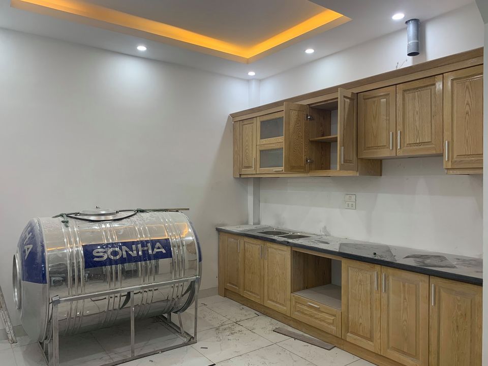 BÁN GẤP NHÀ MỚI NGÔ QUYỀN 42M2 ,SỔ VUÔNG VẮN,2MẶT THOÁNG,Ô TÔ ĐỖ CÁCH NHÀ 15M